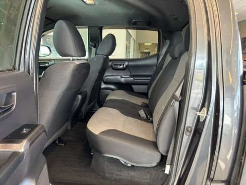 Used 2023 Toyota Tacoma TRD Sport w/ Black Out Package (TMS) AWD/4WD image 26