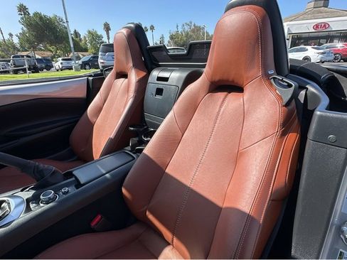 Used 2023 MAZDA MX-5 Miata Grand Touring image 15