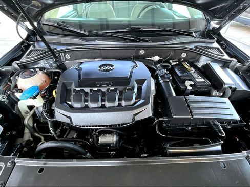 Used 2018 Volkswagen Passat 2.0T S w/ Driver Assistance Package image 25