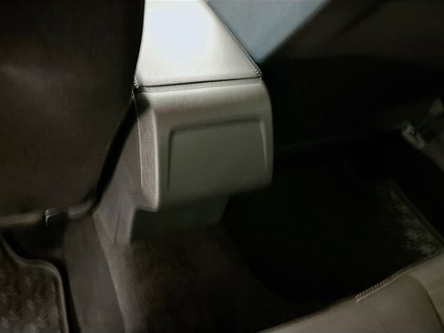 Used 2025 Volkswagen Jetta S image 27