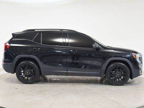Used 2023 GMC Terrain SLT w/ Tech Package AWD/4WD image 12