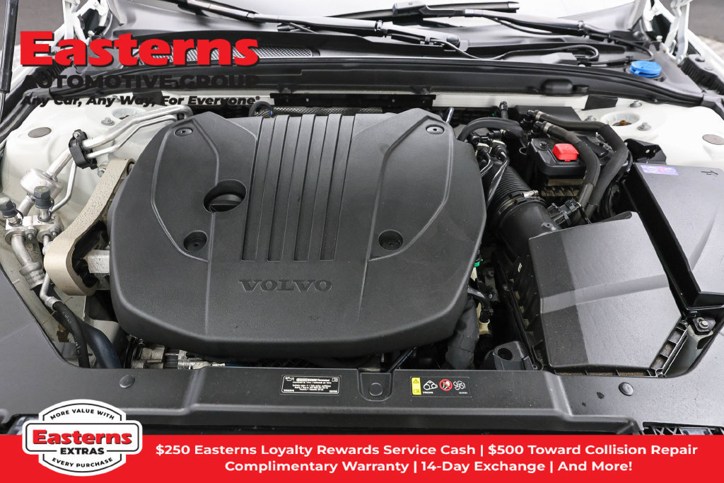 Used 2022 Volvo S60 B5 Inscription FWD image 8