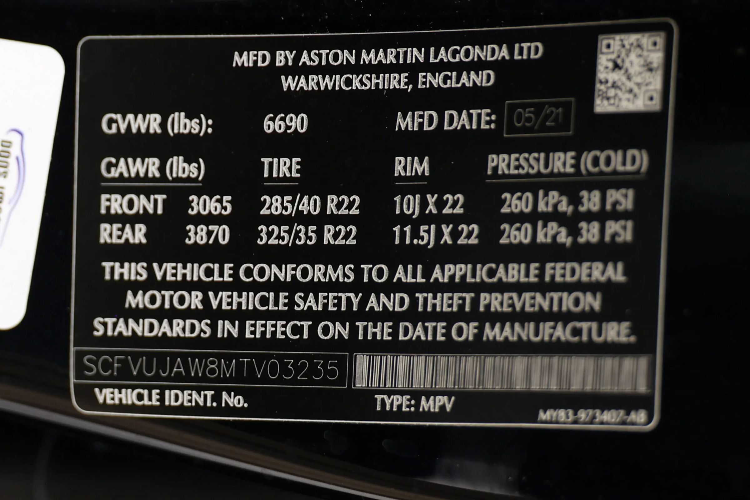 Used 2021 Aston Martin DBX AWD/4WD image 99
