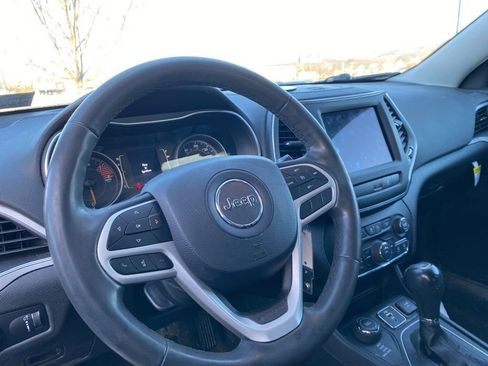 Used 2022 Jeep Cherokee Latitude image 8