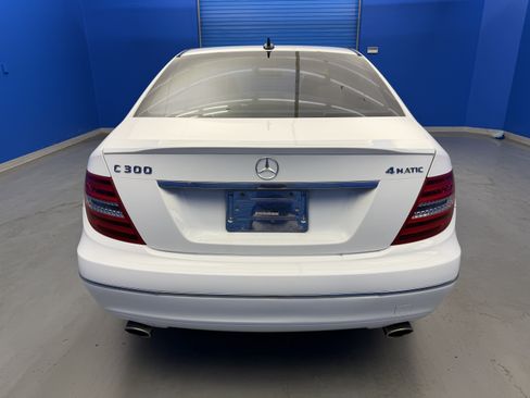 Used 2013 Mercedes-Benz C 300 4MATIC Sedan image 6