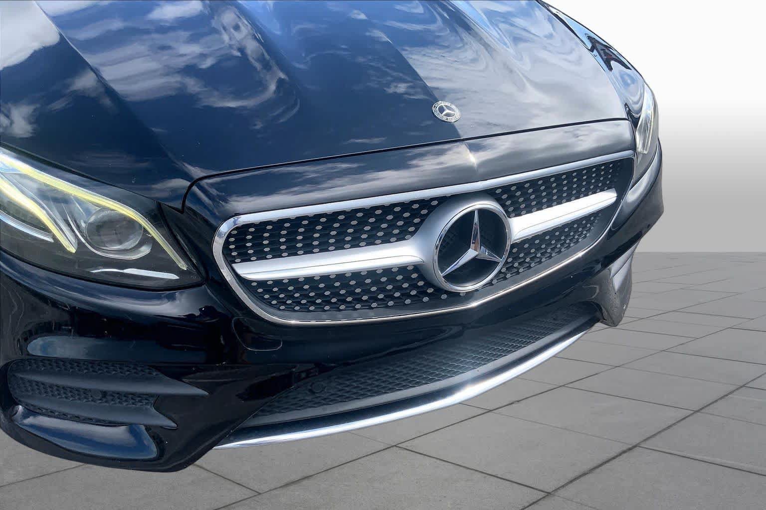 Used 2018 Mercedes-Benz E 400 4MATIC Coupe image 30