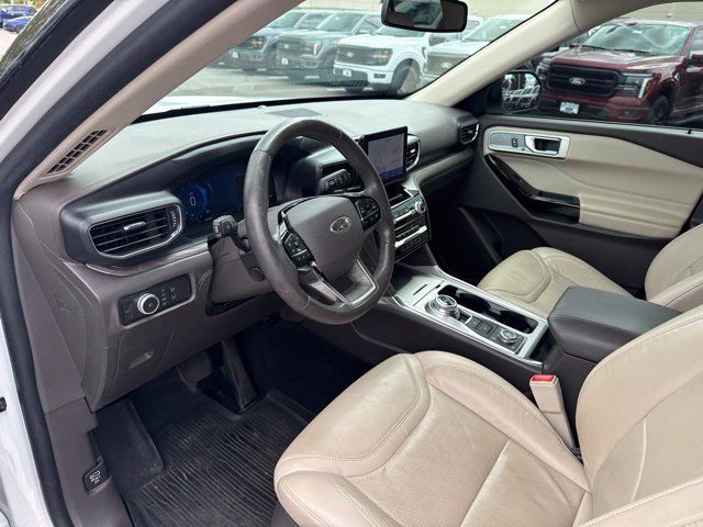 Used 2021 Ford Explorer Platinum w/ Equipment Group 601A AWD/4WD image 9
