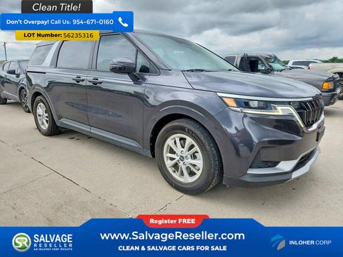 Used 2023 Kia Carnival LX FWD image 5