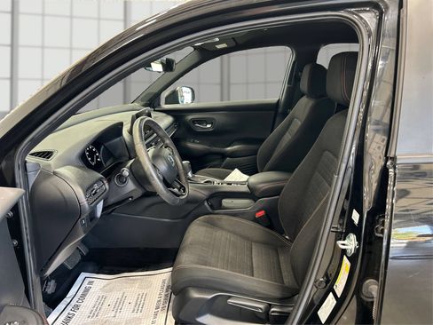 Used 2024 Honda HR-V Sport image 9
