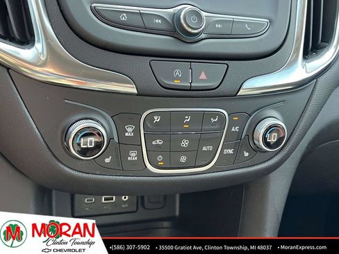 Used 2024 Chevrolet Equinox LT FWD image 22