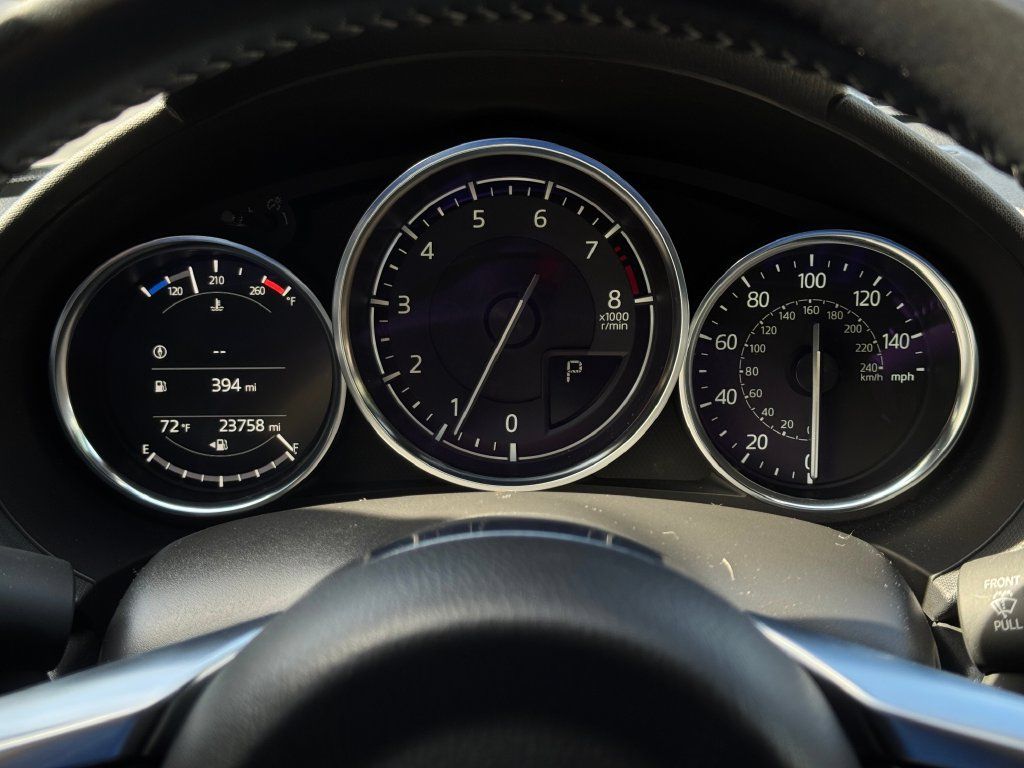 Used 2023 MAZDA MX-5 Miata Grand Touring RWD image 9
