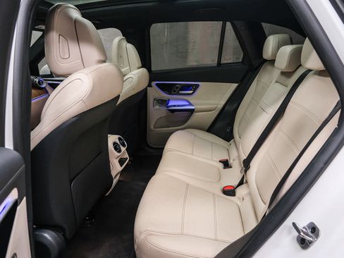 Certified 2023 Mercedes-Benz GLC 300 4MATIC image 23