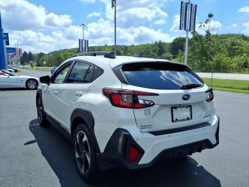 Used 2024 Subaru Crosstrek 2.5i Limited AWD/4WD image 5