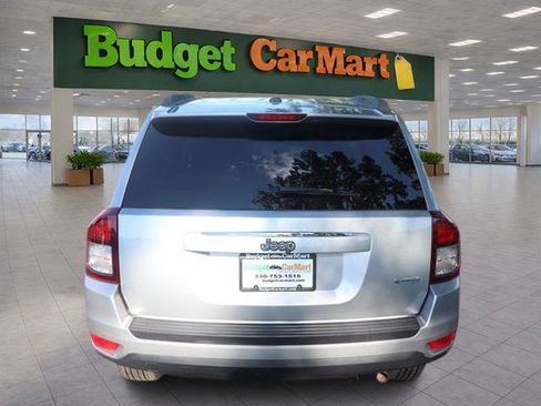 Used 2014 Jeep Compass Latitude FWD image 7