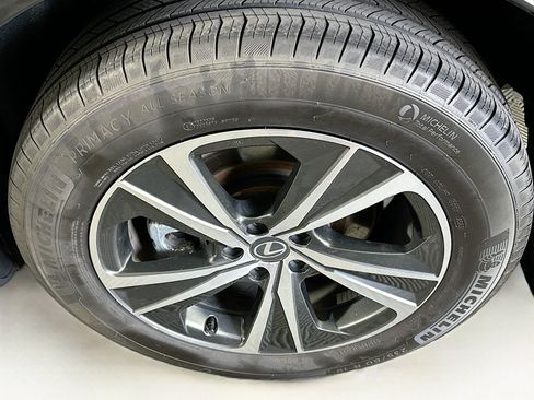 Used 2023 Lexus RX 350 Premium w/ Accessory Package AWD/4WD image 11