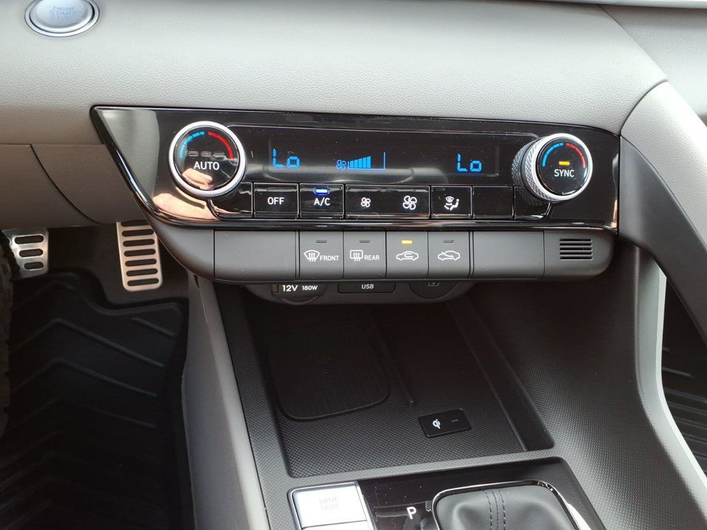 Certified 2026 Hyundai Elantra Sport FWD image 21