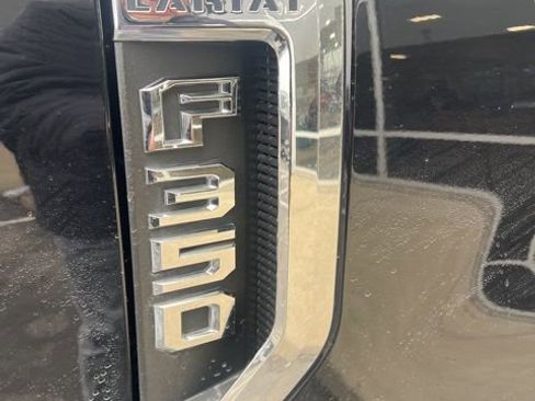 Used 2022 Ford F350 Lariat w/ Lariat Ultimate Package image 6