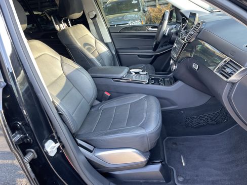 Used 2018 Mercedes-Benz GLS 550 4MATIC image 53