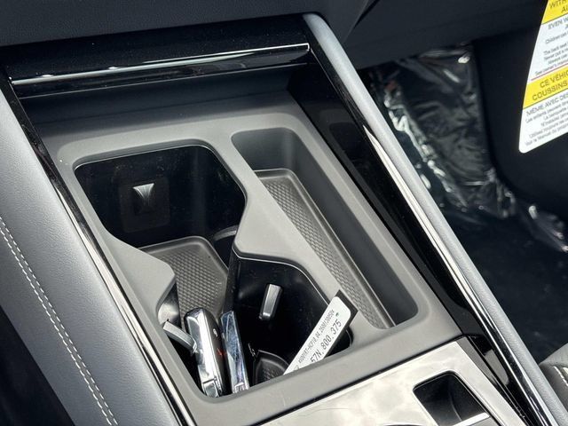 New 2026 Volkswagen Tiguan SEL R-Line AWD/4WD image 24
