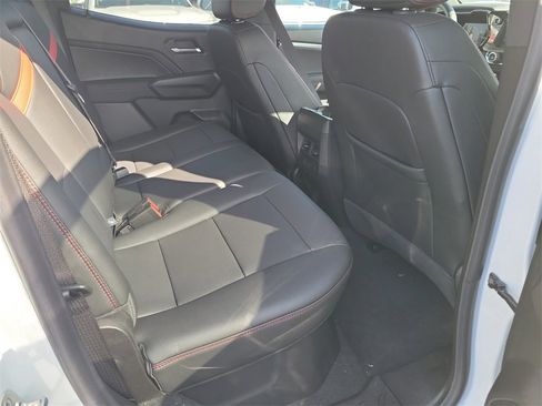 New 2025 Chevrolet Colorado Z71 w/ Technology Package image 15