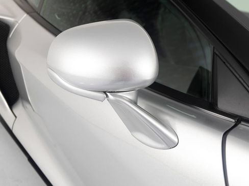 Used 2022 McLaren GT RWD image 33