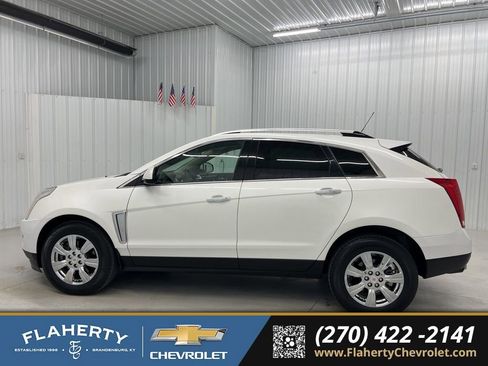 Used 2016 Cadillac SRX Luxury image 5