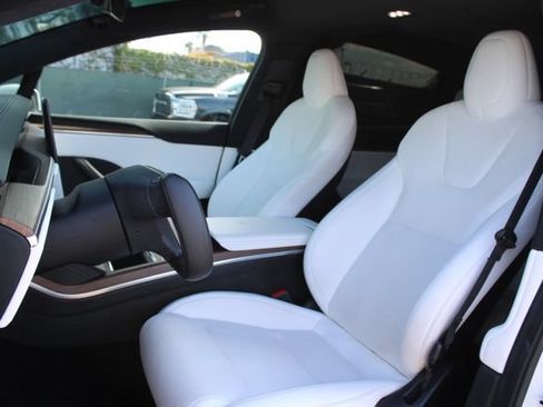 Used 2023 Tesla Model X AWD/4WD image 36