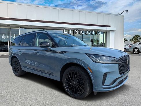 New 2026 Lincoln Aviator Reserve AWD/4WD image 1