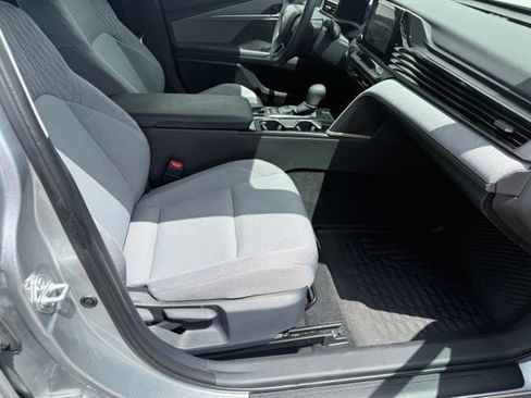 Used 2025 Toyota Camry LE w/ Convenience Package FWD image 14