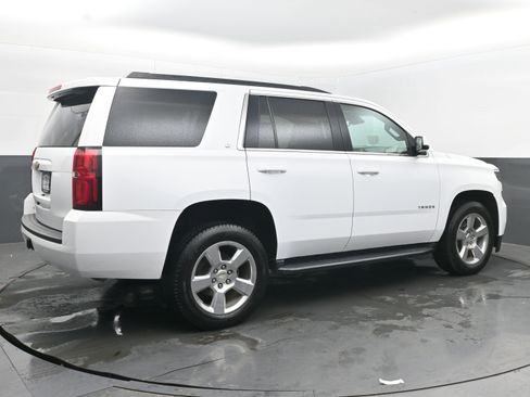 Used 2019 Chevrolet Tahoe LT image 9