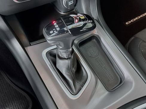 Used 2022 Dodge Charger Scat Pack w/ Dynamics Package image 17