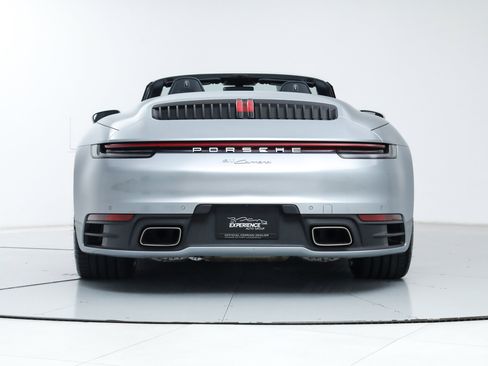 Used 2022 Porsche 911 Carrera image 5