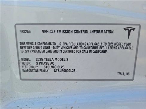 Used 2025 Tesla Model 3 Long Range AWD/4WD image 17