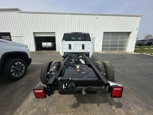 New 2026 Chevrolet Silverado 3500 LT w/ Convenience Package image 22