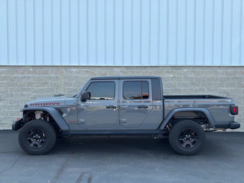 Used 2023 Jeep Gladiator Mojave w/ Cold Weather Group AWD/4WD image 36