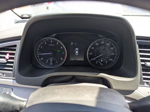Used 2018 Hyundai Elantra SEL FWD image 31