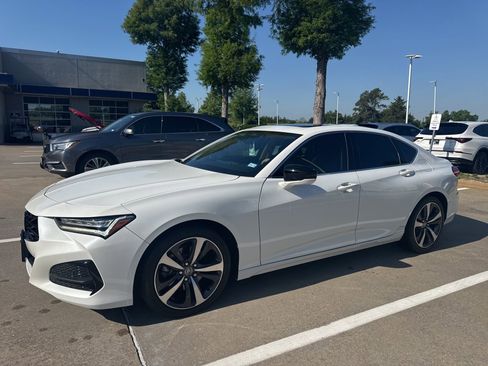 Used 2024 Acura TLX w/ Technology Package FWD image 2