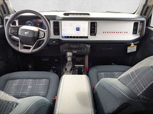 New 2026 Ford Bronco Heritage Edition image 15