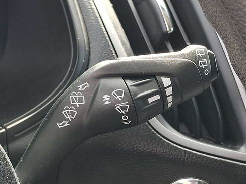 Used 2015 Ford Edge SE AWD/4WD image 26