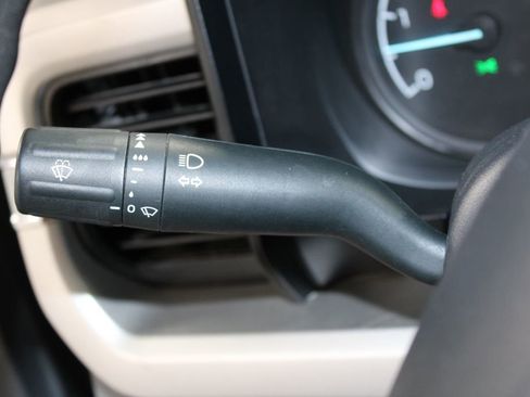 Used 2024 Ford F250 XLT image 40