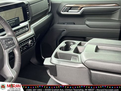 Certified 2022 Chevrolet Silverado 1500 RST image 24