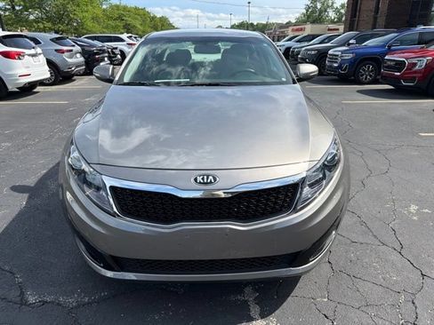 Used 2013 Kia Optima LX w/ Convenience Pkg FWD image 2