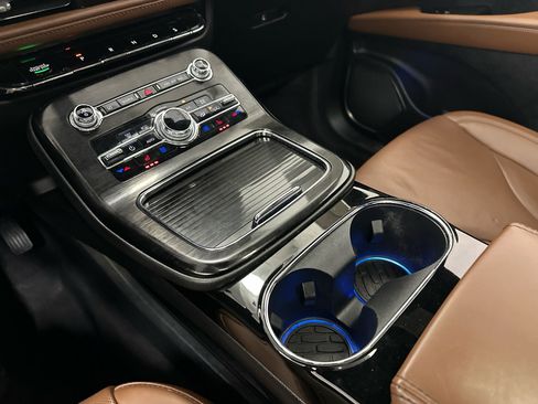 Certified 2022 Lincoln Nautilus Reserve w/ Monochromatic Package image 31