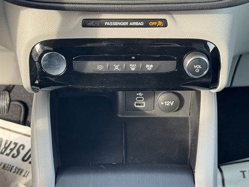 New 2026 Ford Escape SE FWD image 14