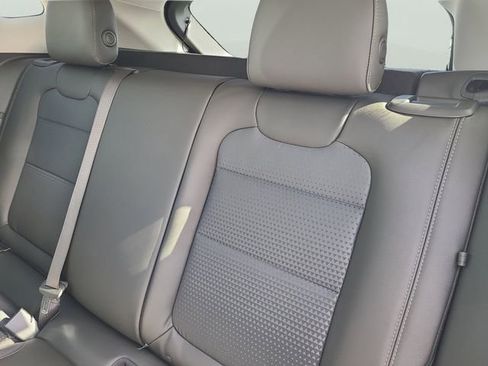 New 2026 Chevrolet Trax LT w/ Driver Confidence Package image 7