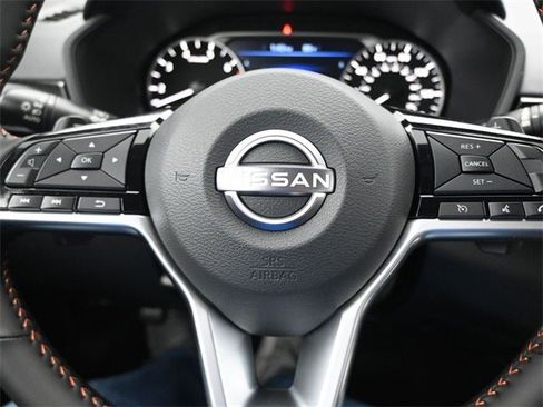 New 2025 Nissan Altima 2.5 SR image 25