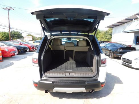 Used 2016 Land Rover Range Rover Sport HSE image 20