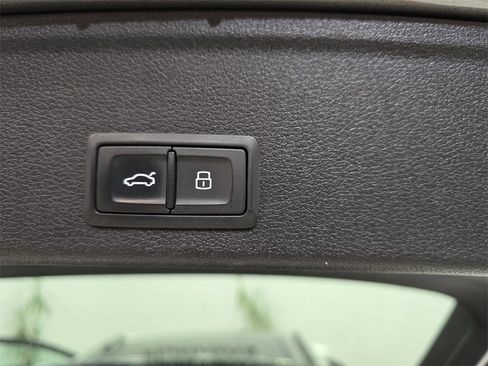 Used 2022 Audi A4 2.0T allroad Premium Plus image 16