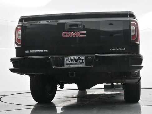 Used 2017 GMC Sierra 1500 Denali w/ Denali Ultimate Package AWD/4WD image 49