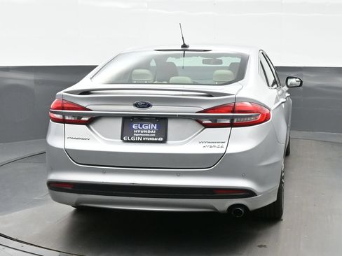 Used 2018 Ford Fusion Titanium FWD image 5